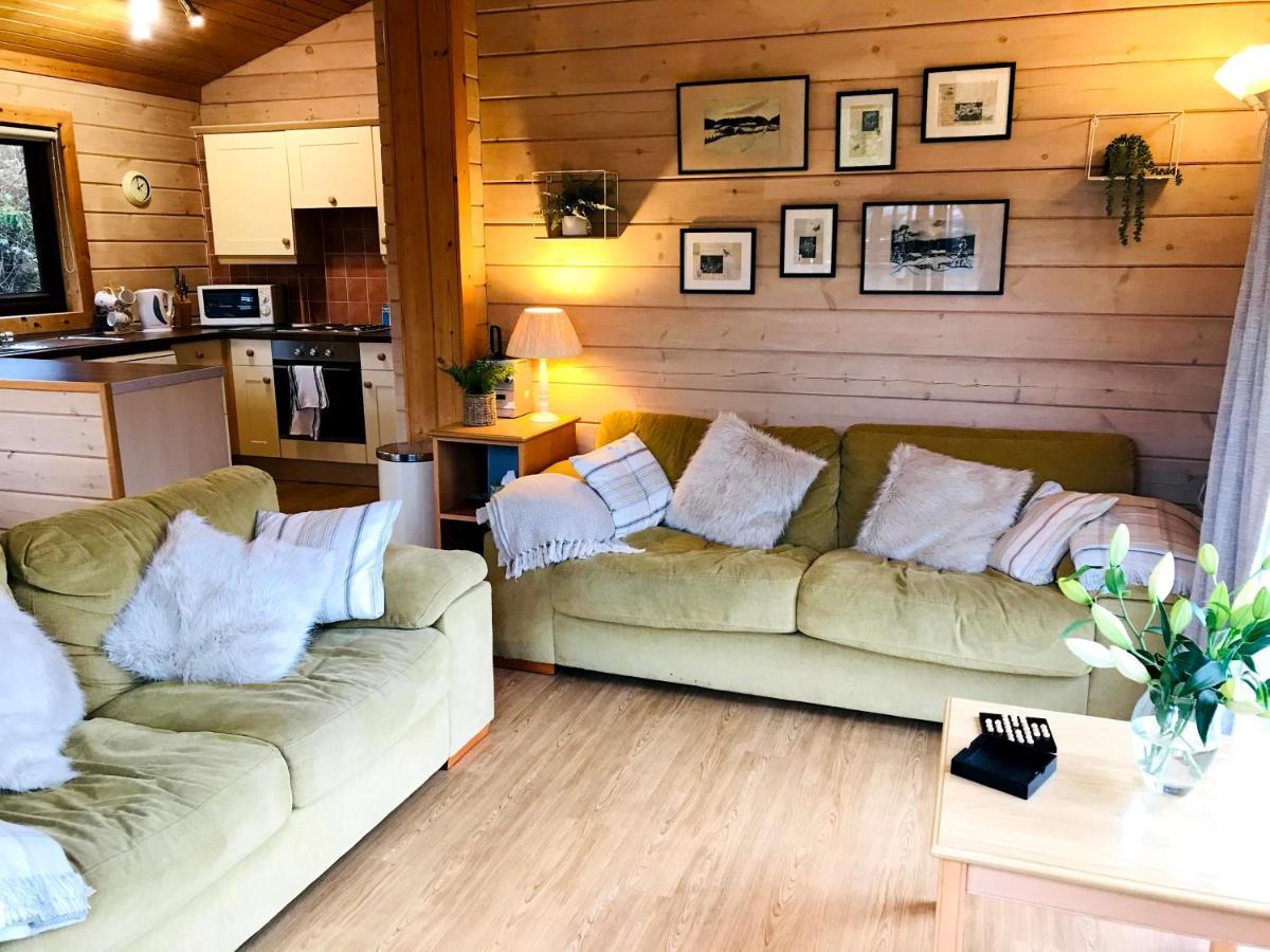 Hartland Hideaway Lodge Woolfardisworthy  外观 照片